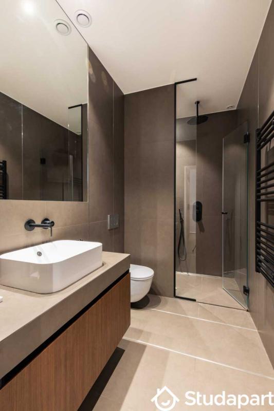 Appartement - 180 m² - 7 pièces