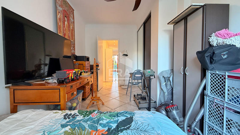 Appartement - 81 m² - 3 pièces