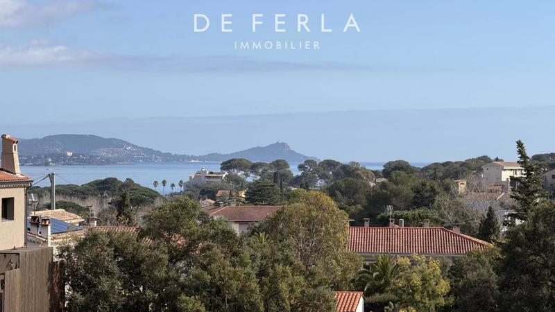 Maison - 196 m² - 7 pièces