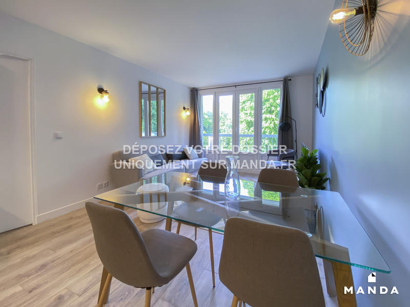 Chambre - 12 m² - 4 pièces