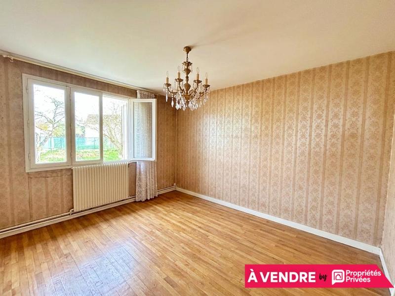 Maison - 98 m² - 5 pièces