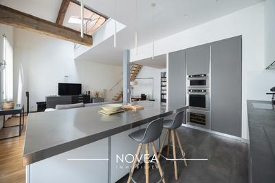 Appartement - 152 m² - 4 pièces