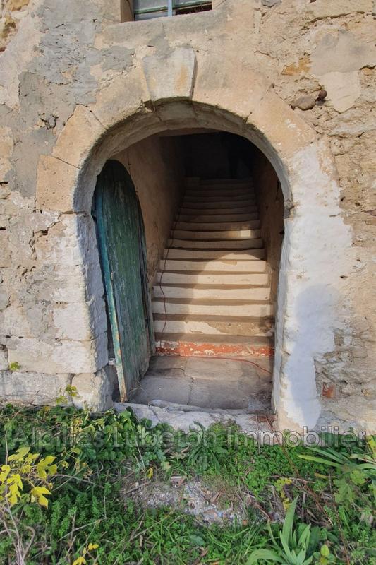 Maison en pierre - 630 m² - 10 pièces