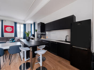 Appartement - 93 m² - 3 pièces