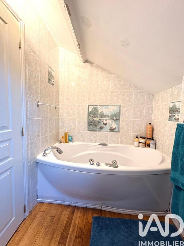 Maison - 142 m² - 5 pièces