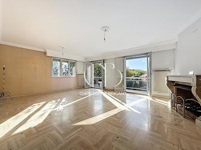 Maison - 170 m² - 5 pièces