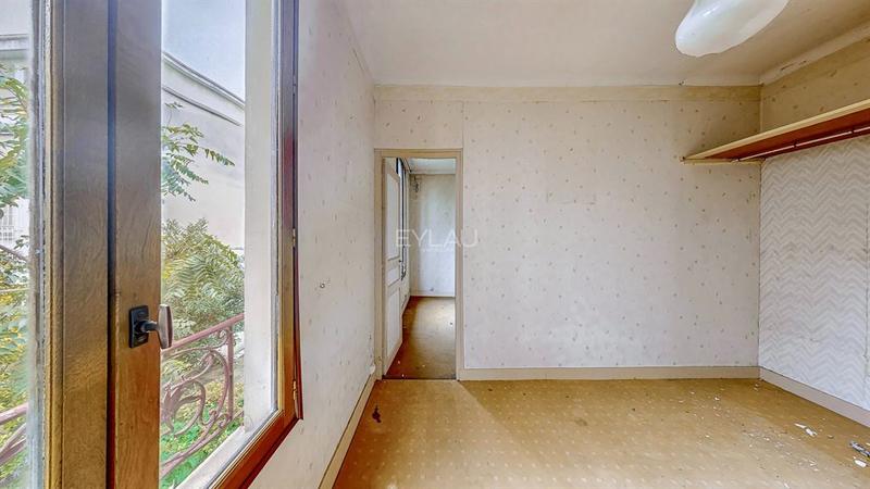 Appartement - 80 m² - 6 pièces