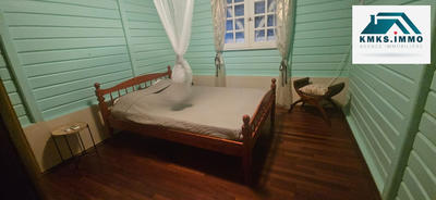 Maison - 130 m² - 4 pièces