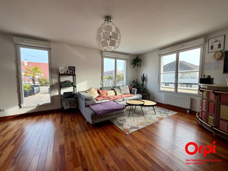 Duplex - 103 m² - 4 pièces