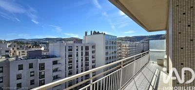 Appartement - 107 m² - 5 pièces