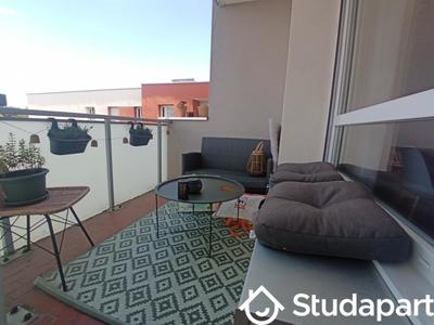 Chambre - 12 m² - 1 pièce