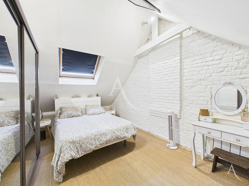 Local commercial - 44 m² - 2 pièces