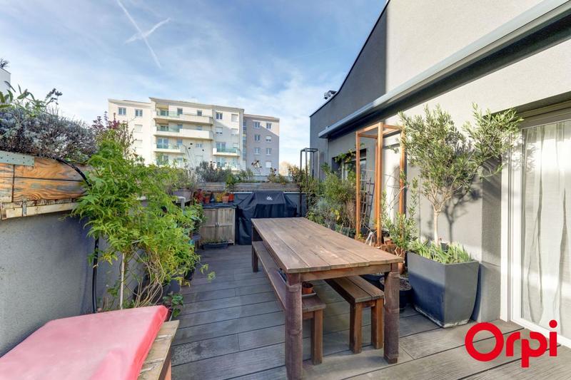 Duplex - 98 m² - 5 pièces