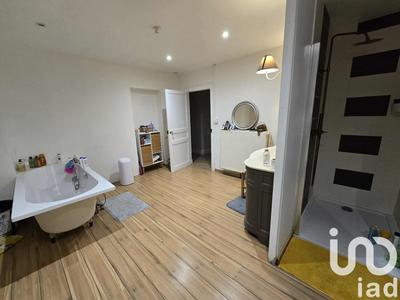 Maison - 160 m² - 4 pièces