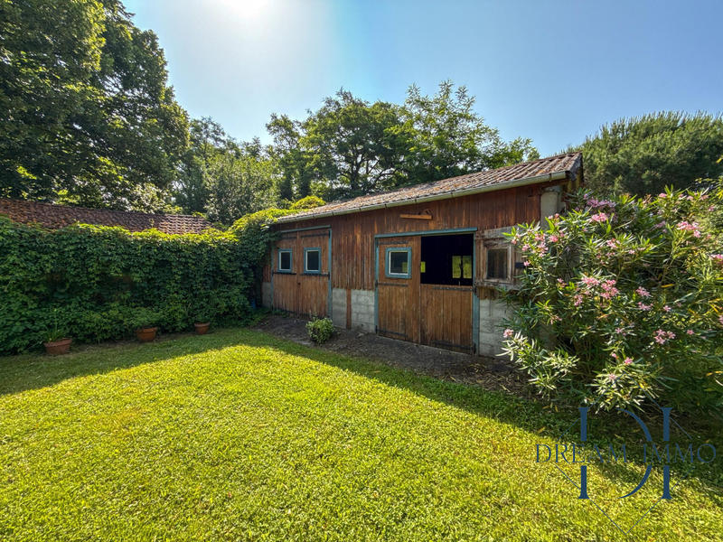 Maison - 190 m² - 5 pièces