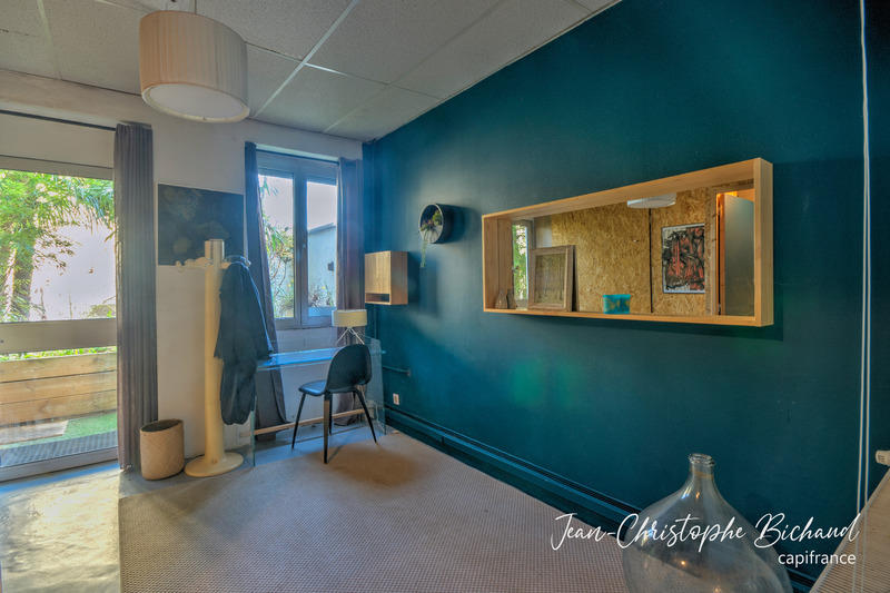 Loft - 275 m² - 5 pièces