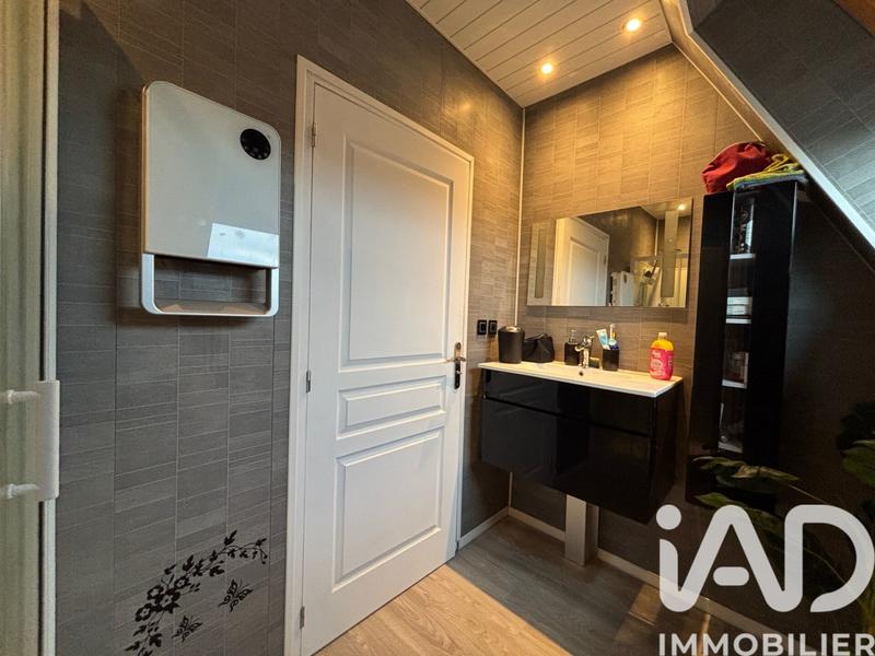 Maison - 206 m² - 10 pièces