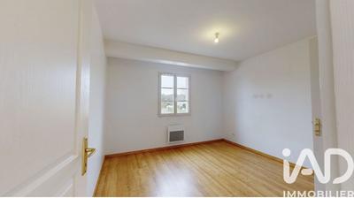 Maison - 138 m² - 7 pièces