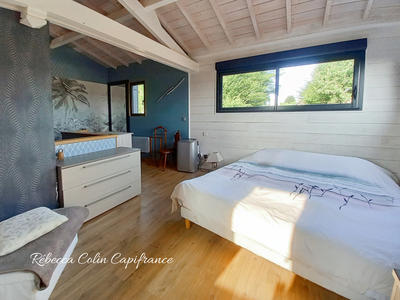 Maison - 184 m² - 6 pièces