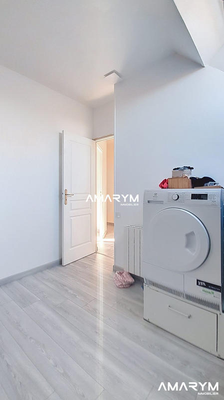 Maison - 84 m² - 5 pièces