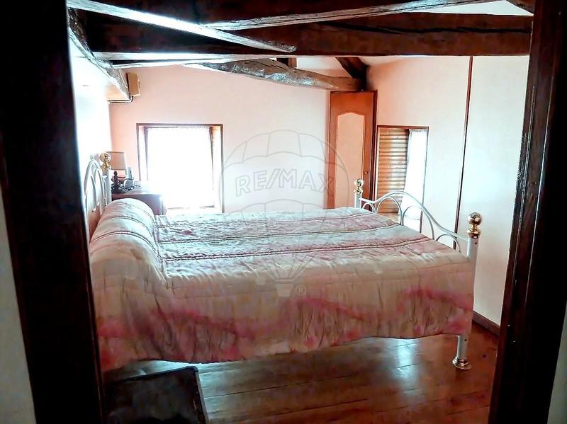 Maison en pierre - 102 m² - 6 pièces