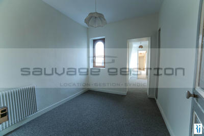 Appartement - 140 m² - 4 pièces