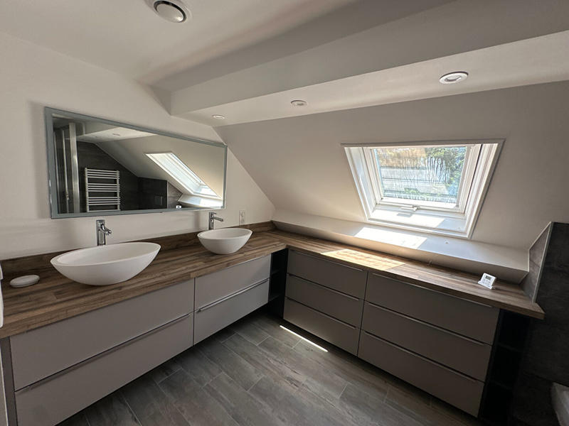 Maison - 307 m² - 9 pièces