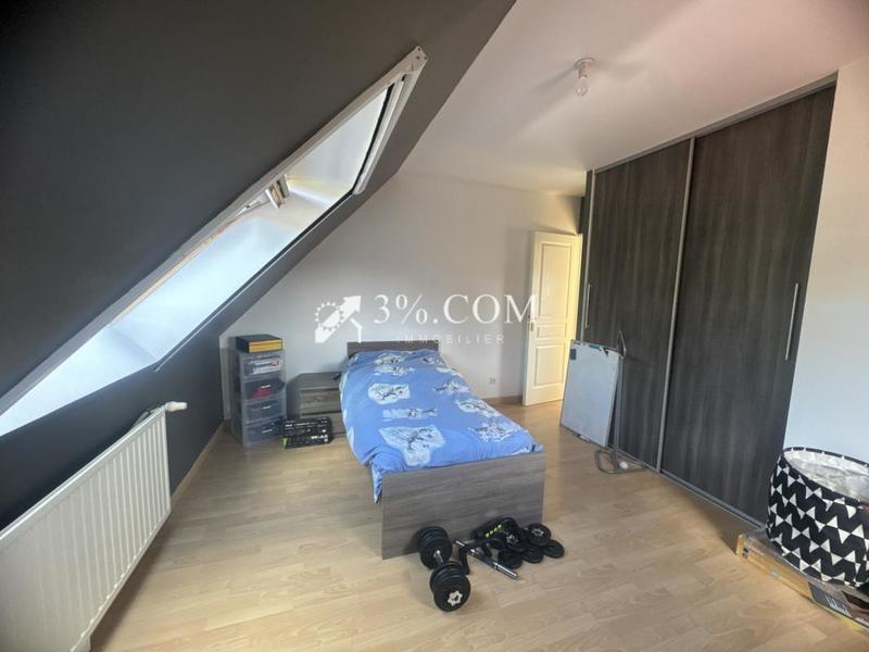 Pavillon - 140 m² - 8 pièces