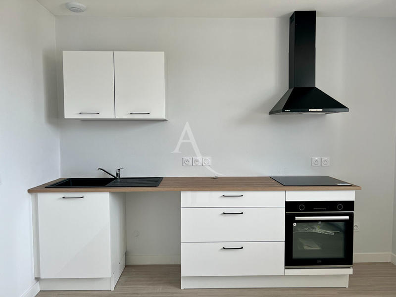 Appartement - 96 m² - 4 pièces