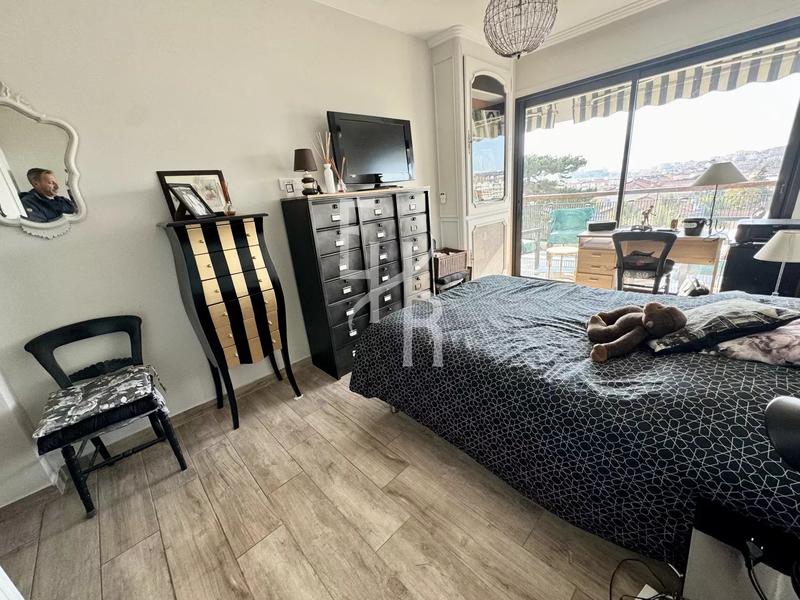 Appartement - 106 m² - 3 pièces