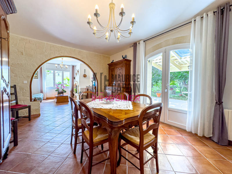 Maison - 184 m² - 5 pièces