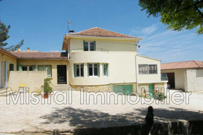 Villa - 120 m² - 5 pièces