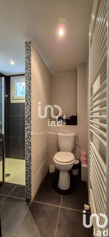 Maison - 94 m² - 5 pièces