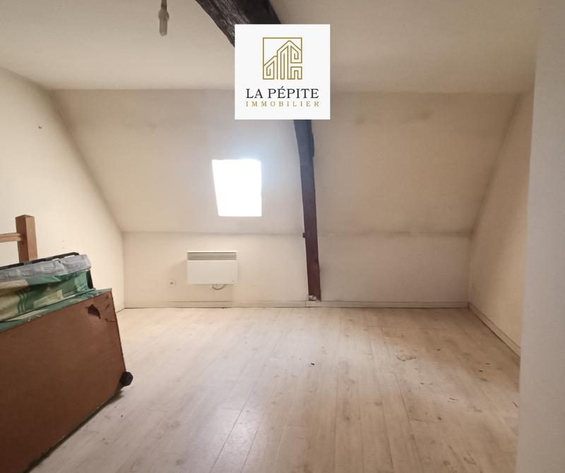 Immeuble - 81 m² - 3 pièces