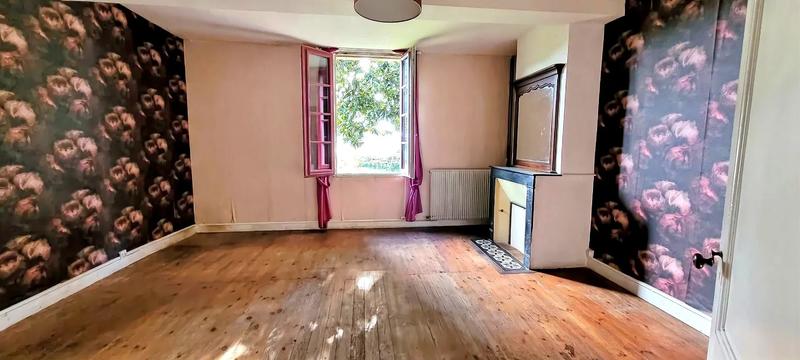 Maison - 260 m² - 8 pièces