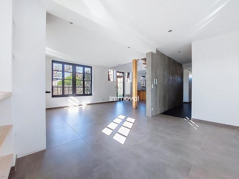 Maison - 167 m² - 6 pièces