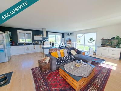 Maison - 123 m² - 6 pièces