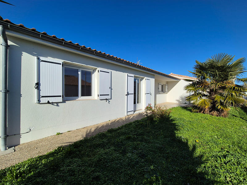 Maison - 93 m² - 4 pièces
