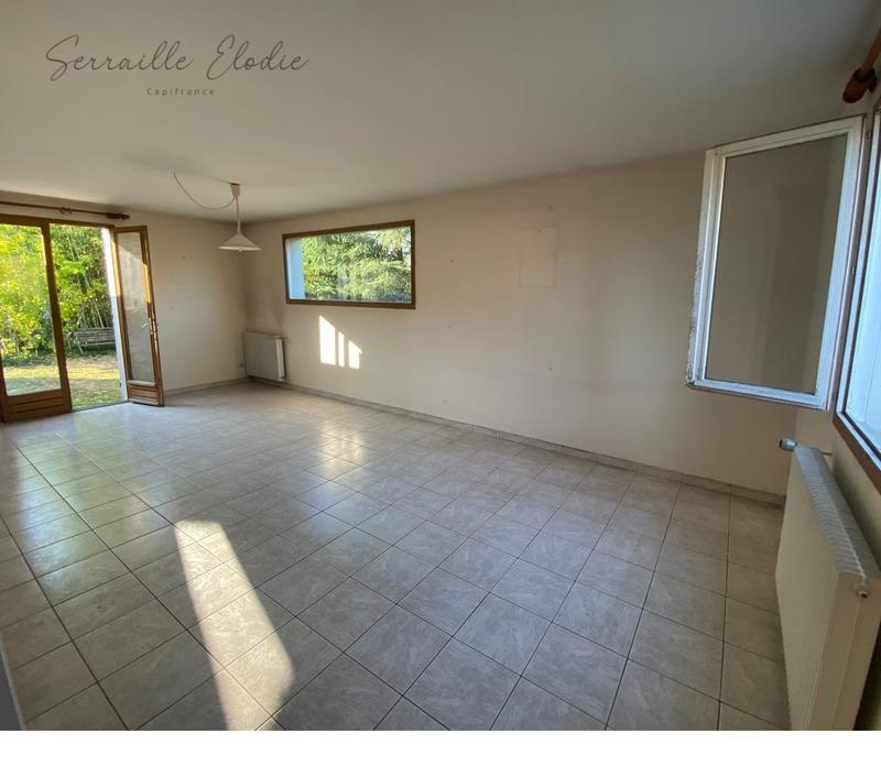 Maison - 199 m² - 9 pièces