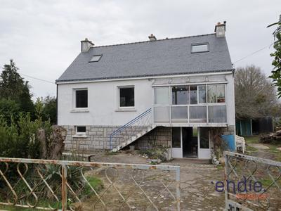 Maison - 97 m² - 4 pièces