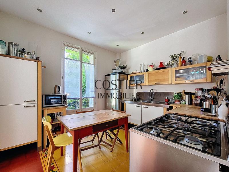 Maison ancienne - 195 m² - 8 pièces