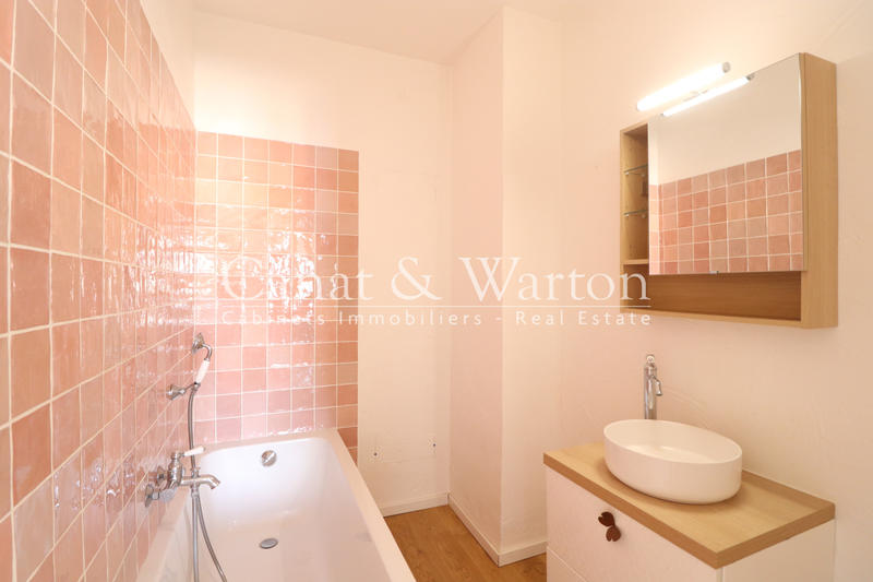 Appartement - 99 m² - 4 pièces