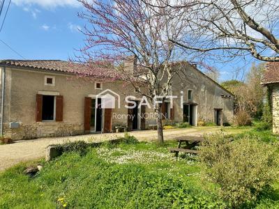 Maison - 180 m² - 7 pièces