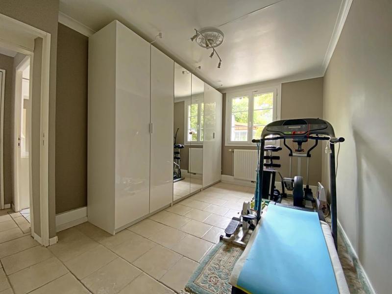 Maison - 164 m² - 7 pièces