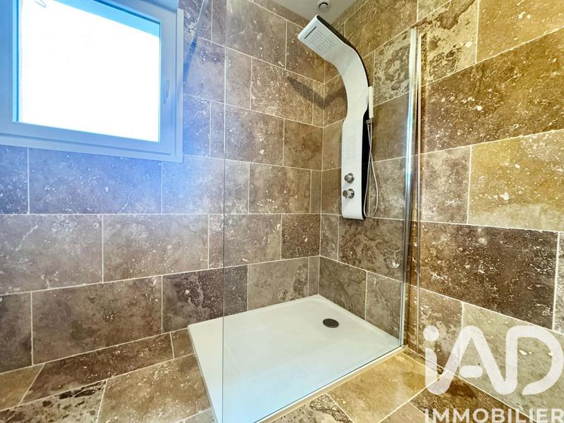 Maison - 77 m² - 3 pièces