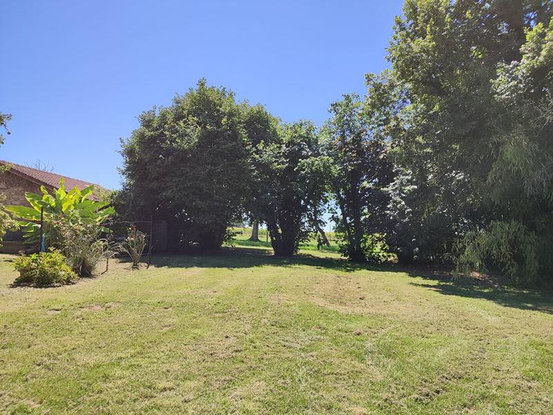 Corps de ferme - 200 m² - 4 pièces