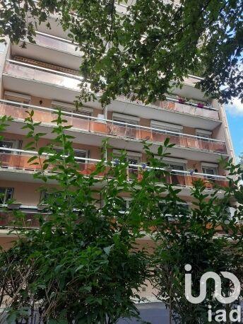 Appartement - 92 m² - 5 pièces