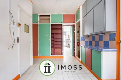 Bureau - 131 m² - 5 pièces