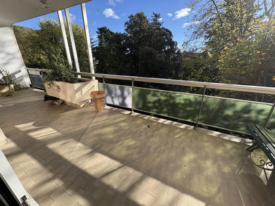 Appartement - 140 m² - 4 pièces