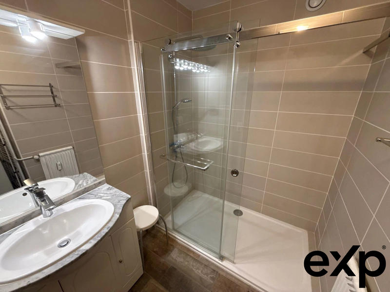 Appartement - 49 m² - 2 pièces